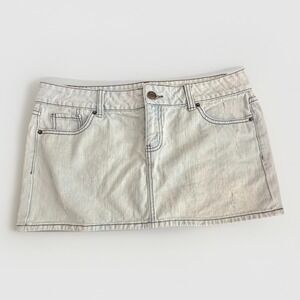 Y2K Denim Micro Mini Skirt Women Low Rise Light Wash Mallcore 2000s SZ 15 Staple